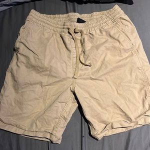 Vans khaki shorts